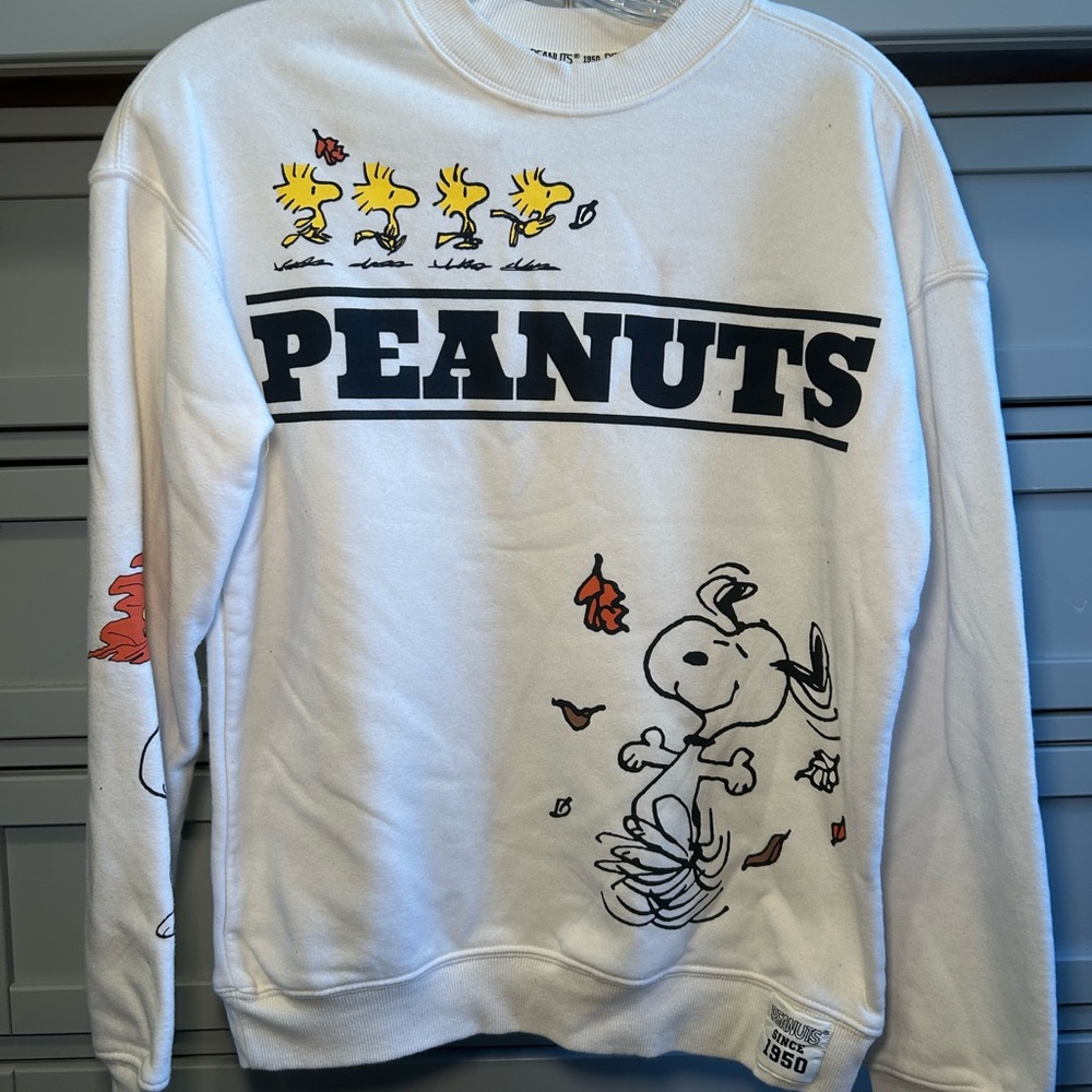 NWOT Peanuts White Crewneck Sweater with Snoopy and Woodstock - Fall Design